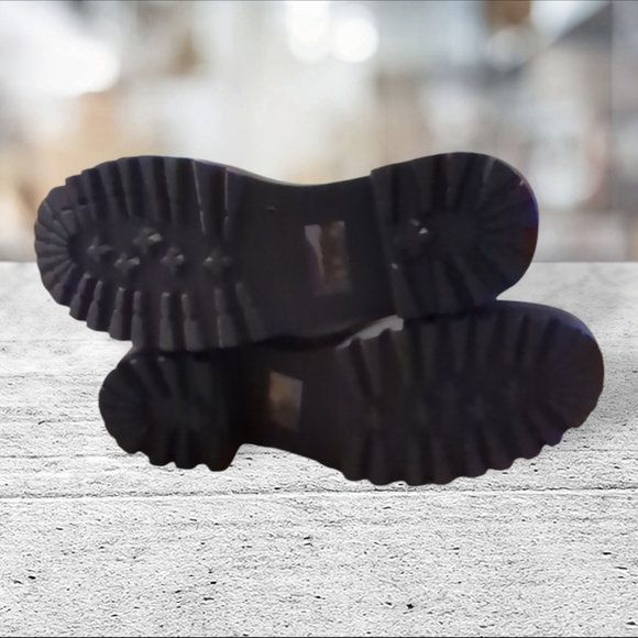 Mirette Chelsea Boots By Journee Gray Size 9 - Picture 7 of 15